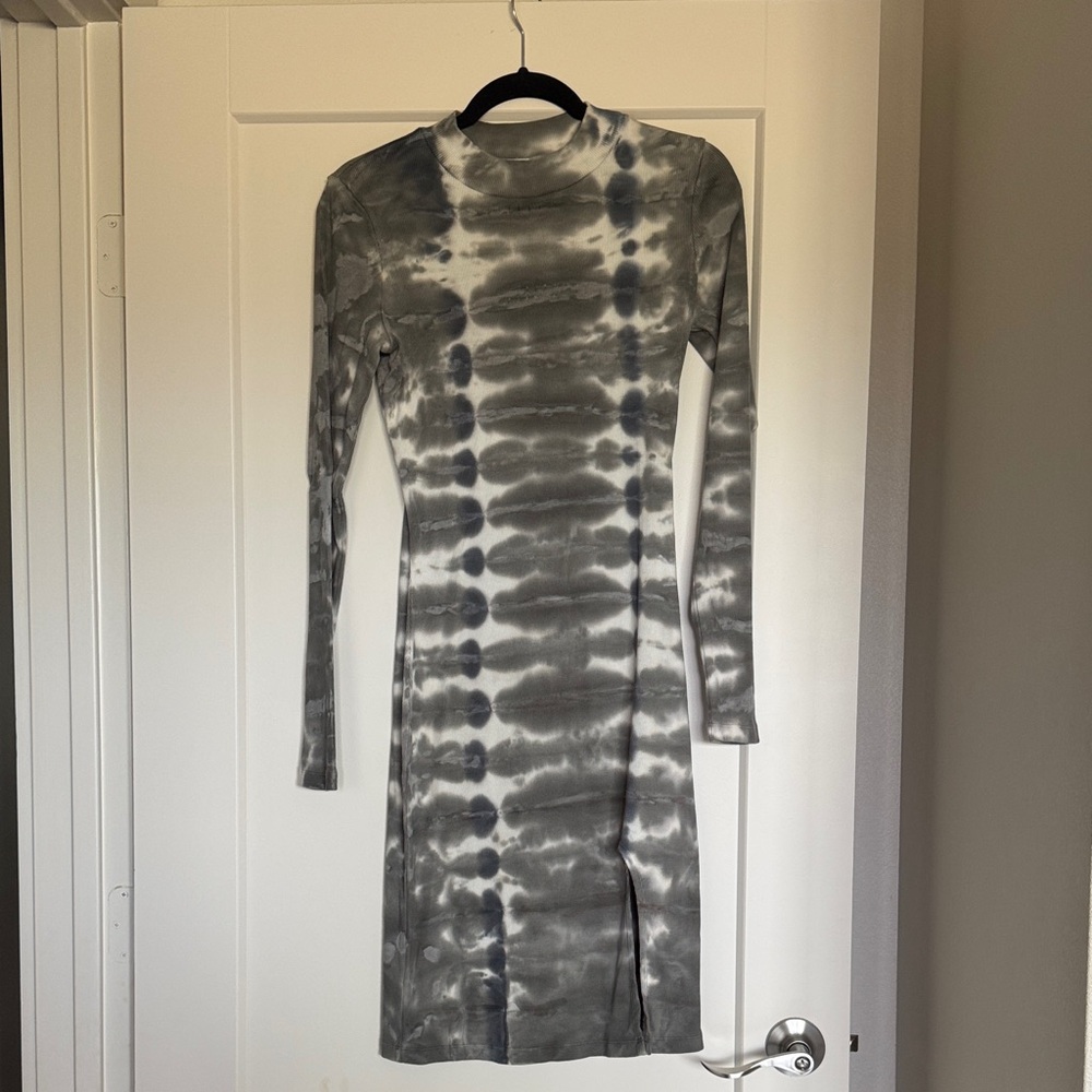 Young fabulous and broke dress
